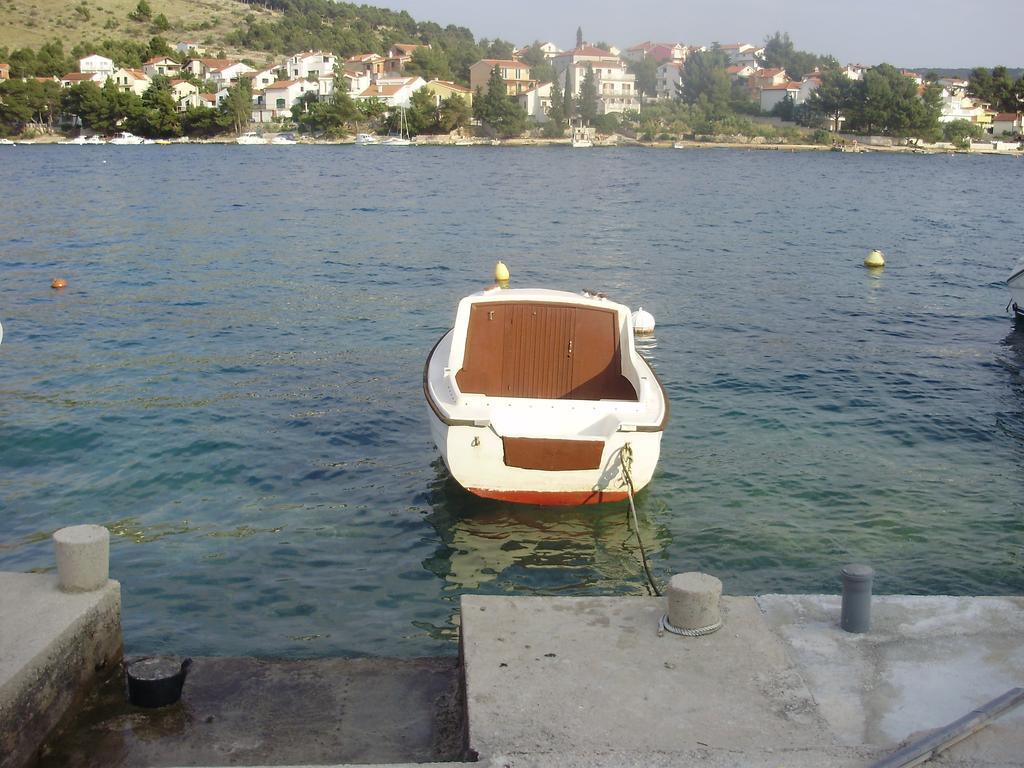 Apartments Draga Zaboric Luaran gambar