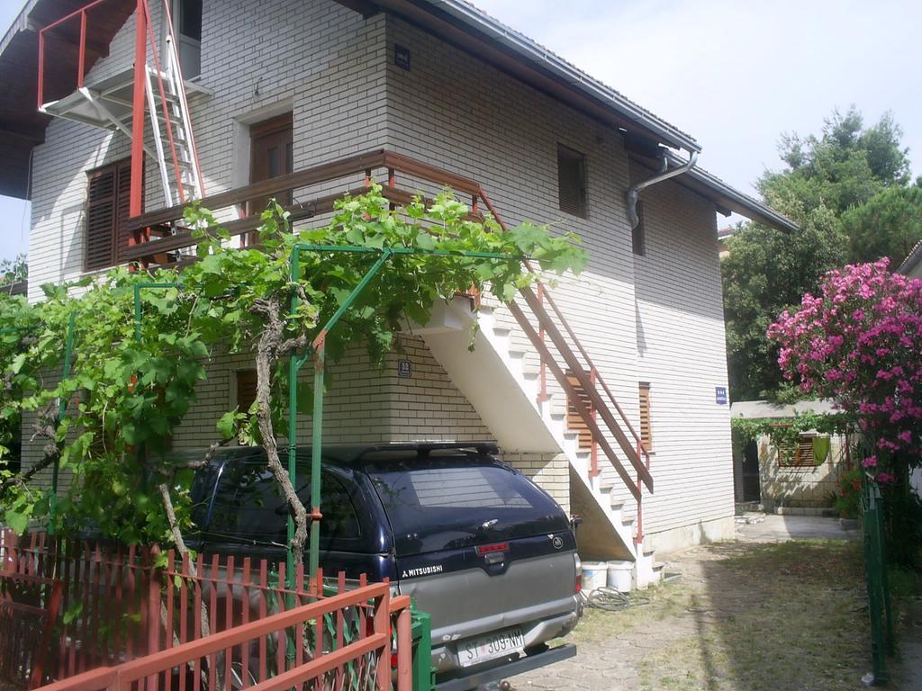 Apartments Draga Zaboric Luaran gambar